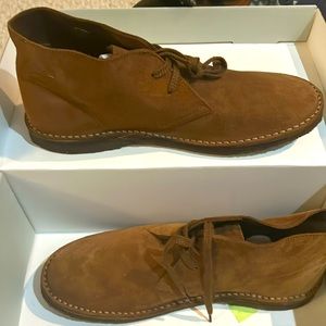 New in Box! Handsome J. Crew Suede MacAlister Chukka Boot in Hickory, M 10